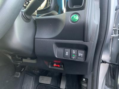 Vg@VÎԁ@R1N5ϲŰݼނŌ^ɡO߰޻޲݂ȂǂύX޾ݼݸ(ڰްڰّǕtڰްٰ)̗p1.5Lݼ݂7ATŔR25.2km/Léذ&߯ACdi[ޱװײ޼׽ق߼݂́ذ&ޯׁETCtĂ܂I