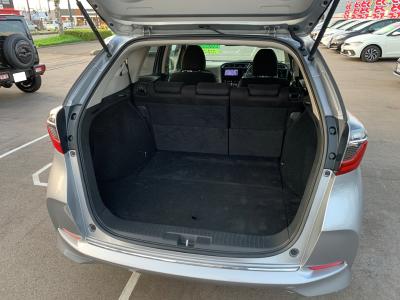 Vg@VÎԁ@R1N5ϲŰݼނŌ^ɡO߰޻޲݂ȂǂύX޾ݼݸ(ڰްڰّǕtڰްٰ)̗p1.5Lݼ݂7ATŔR25.2km/Léذ&߯ACdi[ޱװײ޼׽ق߼݂́ذ&ޯׁETCtĂ܂I