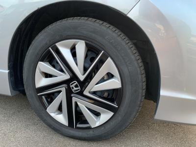 Vg@VÎԁ@R1N5ϲŰݼނŌ^ɡO߰޻޲݂ȂǂύX޾ݼݸ(ڰްڰّǕtڰްٰ)̗p1.5Lݼ݂7ATŔR25.2km/Léذ&߯ACdi[ޱװײ޼׽ق߼݂́ذ&ޯׁETCtĂ܂I