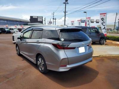 Vg@VÎԁ@R1N5ϲŰݼނŌ^ɡO߰޻޲݂ȂǂύX޾ݼݸ(ڰްڰّǕtڰްٰ)̗p1.5Lݼ݂7ATŔR25.2km/Léذ&߯ACdi[ޱװײ޼׽ق߼݂́ذ&ޯׁETCtĂ܂I