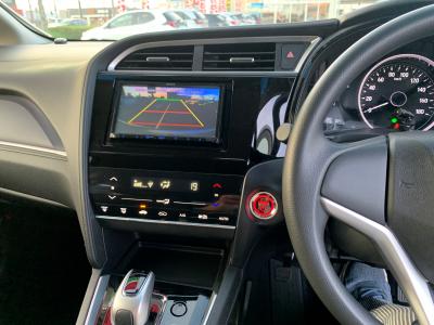 Vg@VÎԁ@R1N5ϲŰݼނŌ^ɡO߰޻޲݂ȂǂύX޾ݼݸ(ڰްڰّǕtڰްٰ)̗p1.5Lݼ݂7ATŔR25.2km/Léذ&߯ACdi[ޱװײ޼׽ق߼݂́ذ&ޯׁETCtĂ܂I