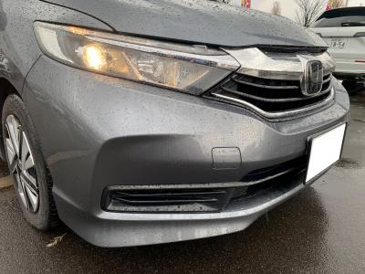 �V���g���@�V�����Îԁ@R1�N5����ϲŰ��ݼނŌ���^�ɡ�O������߰�޻޲݂Ȃǂ�ύX�������޾ݼݸ�(ڰ�ް��ڰ������ّ��Ǖtڰ�ް�ٰ��)���̗p�1.5L�ݼ�݂�7��AT�ŔR���25.2km/L��������e�́����ذ&�߯������������AC���d���i�[�ޱ�װ����ײ�޼���׽��CD���߂Ȃǂ��t���Ă��܂��I