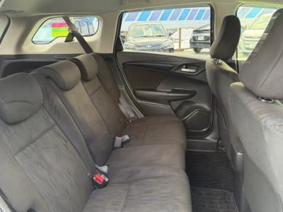 �V���g���@�V�����Îԁ@R1�N5����ϲŰ��ݼނŌ���^�ɡ�O������߰�޻޲݂Ȃǂ�ύX�������޾ݼݸ�(ڰ�ް��ڰ������ّ��Ǖtڰ�ް�ٰ��)���̗p�1.5L�ݼ�݂�7��AT�ŔR���25.2km/L��������e�́����ذ&�߯������������AC���d���i�[�ޱ�װ����ײ�޼���׽�ق����߼�݂́���ذ���&�ޯ���ׁ�ETC���t���Ă��܂��I