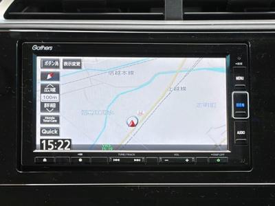 �V���g���@�V�����Îԁ@R1�N5����ϲŰ��ݼނŌ���^�ɡ�O������߰�޻޲݂Ȃǂ�ύX�������޾ݼݸ�(ڰ�ް��ڰ������ّ��Ǖtڰ�ް�ٰ��)���̗p�1.5L�ݼ�݂�7��AT�ŔR���25.2km/L��������e�́����ذ&�߯������������AC���d���i�[�ޱ�װ����ײ�޼���׽�ق����߼�݂́���ذ���&�ޯ���ׁ�ETC���t���Ă��܂��I