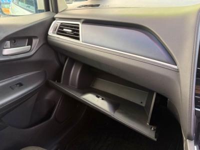 �V���g���@�V�����Îԁ@R1�N5����ϲŰ��ݼނŌ���^�ɡ�O������߰�޻޲݂Ȃǂ�ύX�������޾ݼݸ�(ڰ�ް��ڰ������ّ��Ǖtڰ�ް�ٰ��)���̗p�1.5L�ݼ�݂�7��AT�ŔR���25.2km/L��������e�́����ذ&�߯������������AC���d���i�[�ޱ�װ����ײ�޼���׽�ق����߼�݂́���ذ���&�ޯ���ׁ�ETC���t���Ă��܂��I