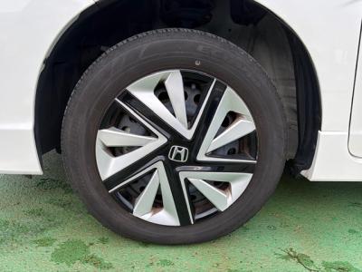 �V���g���@�V�����Îԁ@R1�N5����ϲŰ��ݼނŌ���^�ɡ�O������߰�޻޲݂Ȃǂ�ύX�������޾ݼݸ�(ڰ�ް��ڰ������ّ��Ǖtڰ�ް�ٰ��)���̗p�1.5L�ݼ�݂�7��AT�ŔR���25.2km/L��������e�́����ذ&�߯������������AC���d���i�[�ޱ�װ����ײ�޼���׽�ق����߼�݂́���ذ���&�ޯ���ׁ�ETC���t���Ă��܂��I