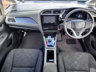 �V���g���@�V�����Îԁ@�l�C��ʲ��د�ޡ̨��HV�Ɠ���1.5L�ݼ��&Ӱ����7��AT�ŔR���34.4km/L!̨�Ă��40cm������Ᏸ�ōL��׹ޯ�޽�߰�������́����ذ&�߯�����ā����AC����ײ�޼���׽���߼�݂́���ذ��ށ��ޯ���ׁ�ETC�Ȃǂ��t���Ă��܂�!