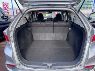 �V���g���@�V�����Îԁ@�l�C��ʲ��د�ޡ̨��HV�Ɠ���1.5L�ݼ��&Ӱ����7��AT�ŔR���34.4km/L!̨�Ă��40cm������Ᏸ�ōL��׹ޯ�޽�߰�������́����ذ&�߯�����ā����AC����ײ�޼���׽���߼�݂́���ذ��ށ��ޯ���ׁ�ETC�Ȃǂ��t���Ă��܂�!