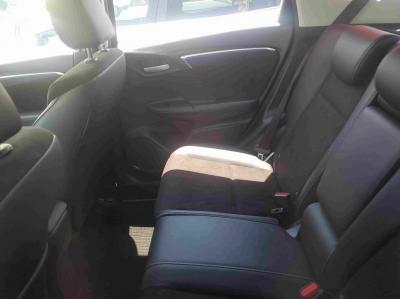 �V���g���@�V�����Îԁ@1.5L�ݼ�݂�Ӱ����7��AT�ŔR���32.0km/L��L��������Ԃɍ������������������񂵂�PKG(ڰ�ް��ڰ���)����ޑ���PKG(�ޯ���ץ������Ӻ�)��LEDͯ��ײā��ٰ�޺��۰ف����ذ������ڻް��ā�����ټ�Ăق����ʑ����Ł�̫�ށ�ETC�����ڽ����ٍX�ɵ�߼�݂́���ذ����پ��TV���t���Ă��܂�!