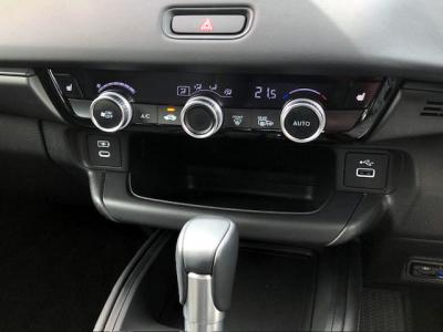 F[@VÎԁ@R6N4ϲŰݼޡ޻޲݂ð߂ύX1.5Lݼ&CVTŤRWLTC15.0km/Ĺ޾ݼݸ(ڰްٰޥa؎x)LEDͯײā16ЁACذF˰LED̫ށܲ߰ޱޑp߼PKG(ޯ)ق߼݂́9پTVtĂ܂B