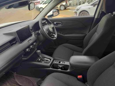 ���F�[���@�V�����Îԁ@R6�N4����ϲŰ��ݼޡ�����޻޲݂�ð����߂�ύX�1.5L�ݼ�݂ɔ��d�Ƌ쓮�p��2Ӱ��ʲ��د�޼��тŔR���WLTC22.0km/L������́����޾ݼݸ�(ڰ�ް�ٰ��)��LEDͯ��ײā�16�����Ё����AC�����ذ��F���˰����LED̫�ށ�ܲ�߰�ޱ�������ޑ����p��߼��PKG(�ޯ����)�ق���߼�݂́�9�������پ��TV��ETC��OP�װ���߰��ܲĕt��!