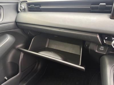 ���F�[���@�V�����Îԁ@R3�N4������������ݼޡ1.5L�ݼ�݂ɔ��d�Ƌ쓮�p��2Ӱ��ʲ��د�޼��т�V�̗p����R���WLTC22.0km/L������́����޾ݼݸ�(ڰ�ް�ٰ��)��LEDͯ��ײā�16�����Ё����AC�����ذ��F���˰����LED̫�ށ�ܲ�߰�ޱ����ق���߼�݂́�9�������پ��TV����ޑ����p��߼��PKG(�ޯ���ץ����ٽ���)���t���Ă��܂�!