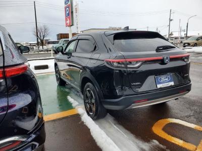 ���F�[���@�V�����Îԁ@R3�N4������������ݼޡ1.5L�ݼ�݂ɔ��d�Ƌ쓮�p��2Ӱ��ʲ��د�޼��т�V�̗p����R���WLTC22.0km/L������́����޾ݼݸ�(ڰ�ް�ٰ��)��LEDͯ��ײā�16�����Ё����AC�����ذ��F���˰����LED̫�ށ�ܲ�߰�ޱ����ق���߼�݂́�9�������پ��TV����ޑ����p��߼��PKG(�ޯ���ץ����ٽ���)���t���Ă��܂��I