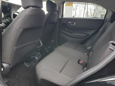 ���F�[���@�V�����Îԁ@R3�N4������������ݼޡ1.5L�ݼ�݂ɔ��d�Ƌ쓮�p��2Ӱ��ʲ��د�޼��т�V�̗p����R���WLTC22.0km/L������́����޾ݼݸ�(ڰ�ް�ٰ��)��LEDͯ��ײā�16�����Ё����AC�����ذ��F���˰����LED̫�ށ�ܲ�߰�ޱ����ق���߼�݂́�9�������پ��TV����ޑ����p��߼��PKG(�ޯ���ץ����ٽ���)���t���Ă��܂��I