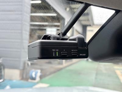 ���F�[���@�V�����Îԁ@R6�N4����ϲŰ��ݼޡ�����޻޲݂�ð����߂�ύX�1.5L�ݼ�݂ɔ��d�Ƌ쓮�p��2Ӱ��ʲ��د�޼��тŔR���WLTC22.0km/L������͍ŏ㋉��ڰ�ނŁ����޾ݼݸ�(ڰ�ް�ٰ��)��LEDͯ��ײā�18�����Ё����AC�����ذ��F���˰���������˰����LED̫�ށ�ܲ�߰�ޱ�������ܰ�ޯ��ޱ�ق���߼�݂́�9�������پ��TV�t!