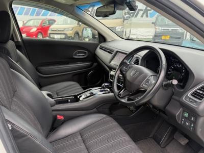 ���F�[���@�V�����Îԁ@�l�C��ʲ��د��4WD�1.5L�ݼ�݂�Ӱ��������ټ�ĕt7��AT�Ť�R���21.6km/L��ŏ㋉��ڰ�ނŁ�LEDײ�&̫�ށ�17�����Ё����޾ݼݸ�(ڰ�ް��ڰ��ڰ�ް�ٰ��)�����F۱�ްƯ��������ڻް���&˰�������AC��VSA�����ذ����ޑ���SPL�߯�(�ޯ���ץETC)��ܲ�߰�ޱ����Ȃǂ̂ق���߼�݂́�8�������پ��TV�t��!