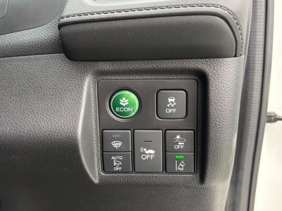 ���F�[���@�V�����Îԁ@�l�C��ʲ��د��4WD�1.5L�ݼ�݂�Ӱ��������ټ�ĕt7��AT�Ť�R���21.6km/L��ŏ㋉��ڰ�ނŁ�LEDײ�&̫�ށ�17�����Ё����޾ݼݸ�(ڰ�ް��ڰ��ڰ�ް�ٰ��)�����F۱�ްƯ��������ڻް���&˰�������AC��VSA�����ذ����ޑ���SPL�߯�(�ޯ���ץETC)��ܲ�߰�ޱ����Ȃǂ̂ق���߼�݂́�8�������پ��TV�t��!