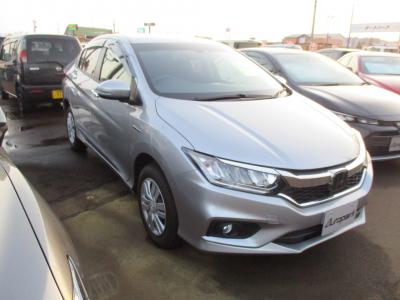 �O���C�X�@�V�����Îԁ@1.5L�ݼ�݂�Ӱ����7��AT�Ť��R��29.4km/L�EVӰ�ނ�Ӱ�����s���\�H29�N7����ϲ��݂Ł����޾ݼݸ�(ڰ�ް��ڰ��ڰ�ް�ٰ��)��V�̗p�����ق���LEDͯ��ײā����ذ&�߯�����������ޑ����pSPL�߹(�ޯ���ץ����ٽ����ETC)�X�ɵ�߼�݂́���ذ��ޕt��!���s���Ȃ�4000km!