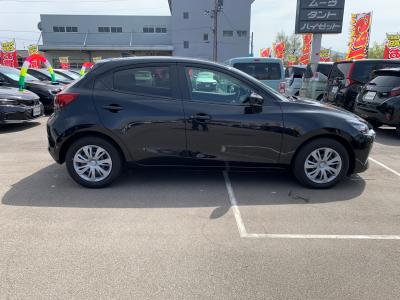 �l�`�y�c�`�Q�@�V�����Îԁ@R1�N9������е����MAZDA2�ɉ���������è��i-STOP�t1.5L�ݼ�݂�6�����ς𓋍ڂ��R��WLTC20.3
�q/L�I���ʎd�l�ԂŁ�ڰ�ް��ڰ���360����ׁ���Ű�ݻ������ذ&�߯�����ā���Ĵ��݁�IR&UV��Ķ�׽�ق���߼�݂́���ذ��ށ��پ��TV&DVD��ETC���t���Ă��܂��