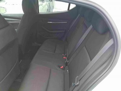 �l�`�y�c�`�R�t�@�X�g�o�b�N�@�V�����Îԁ@R1�N�ɱ��ׂ���������ݼނ���MAZDA3�i-STOP�t1.5L�ݼ�݂�6��AT�𓋍ڤ�R���WLTC16.6km/L������́�ڰ�ް��ڰ���ڰ�ް�ٰ�ށ�LEDͯ��ײā����ذ&�߯�����đ���8.8���DVDCD�پ��TV&�ޯ���ׁ�18�����Б���߼�݂́���ذ��ށ��O�����ں���t���Ă��܂�!