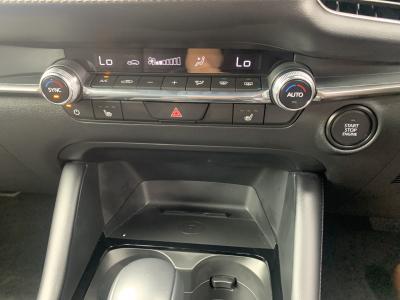 �l�`�y�c�`�R�t�@�X�g�o�b�N�@�V�����Îԁ@R1�N�ɱ��ׂ���������ݼނ���MAZDA3�i-STOP�t1.5L�ݼ�݂�6��AT�𓋍ڤ�R���WLTC16.6km/L������́�ڰ�ް��ڰ���ڰ�ް�ٰ�ށ�LEDͯ��ײā����ذ&�߯�����đ���8.8����ި���ڲ&360����ב���߼�݂́���̫��&°�ݸ�PKG(�D��ܰ���&F���˰����پ��TV�18������)����ذ��ށ�ETC���t���Ă��܂�!