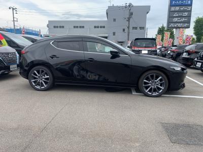 �l�`�y�c�`�R�t�@�X�g�o�b�N�@�V�����Îԁ@R1�N�ɱ��ׂ���������ݼނ���MAZDA3�i-STOP�t1.5L�ݼ�݂�6��AT�𓋍ڤ�R���WLTC16.6km/L������́�ڰ�ް��ڰ���ڰ�ް�ٰ�ށ�LEDͯ��ײā����ذ&�߯�����đ���8.8����ި���ڲ&360����ב���߼�݂́���̫��&°�ݸ�PKG(�D��ܰ���&F���˰����پ��TV�18������)����ذ��ށ�ETC���t���Ă��܂�!