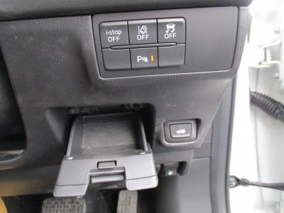 �l�`�y�c�`�U�Z�_���@�V�����Îԁ@���ނ��ׯ�޼��߾��ݡ�����STOP�t�ݼ�݂�����ټ�ĕt6��AT�ŔR��WLTC15.0km/L������́����ذ&�߯�����ā�LEDͯ��ײā����AC��17�����Ё��ޯ���ׁ��ٰ��C���è��ڰ���ͯ�ޱ����ި���ڲ�ق���߼�݂́���ذ��ށ�ETC�t��!