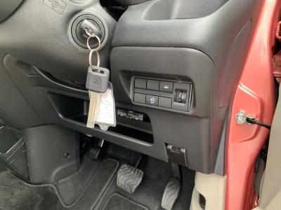 ���j���S���@�V�����Îԁ@H31�N3�����޲�ނƋ�����������ݼޡ�����β���ް������΂�����݂��g�塽ϰļ����ʲ��د�ނƐV�^i-STOP�t�ݼ�݂��̗p���R���WLTC18.2km/L���e����(ڰ�ް��ڰ�)����ڽ���d���i�[�ޱ�װ��VDC������h�~�����ļ��˰����ق���߼�݂́�CD���߁�ETC�t��!