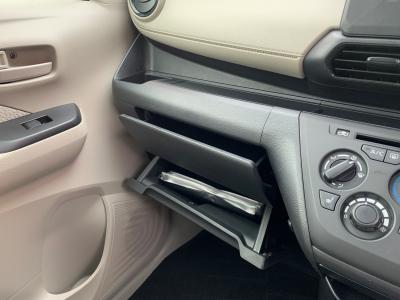 ���j���S���@�V�����Îԁ@H31�N3�����޲�ނƋ�����������ݼޡ�����β���ް������΂�����݂��g�塽ϰļ����ʲ��د�ނƐV�^i-STOP�t�ݼ�݂��̗p���R���WLTC18.2km/L���e����(ڰ�ް��ڰ�)����ڽ���d���i�[�ޱ�װ��VDC������h�~�����ļ��˰����ق���߼�݂́�CD���߁�ETC�t��!