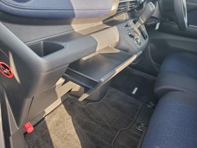 ���j�N���X�@�V�����Îԁ@2����޲�ނƌZ��Ԃ�ek�۽��O�H�ؼ��ق�SUV�炵���͋����޻޲ݡ�����ʲ��د��&CVT��4WD�ł��R���25.4km/L������́�LEDͯ��ײā�e����(ڰ�ް��ڰ�����݊ԈႢ�h�~�C�Ű��)����ڽ����ގ�t�߯����(6��߰�������ٽ���)���ײ���Լ�Ăق���߼�݂́���ذ����پ��TV�Ȃǂ��t���Ă��܂��