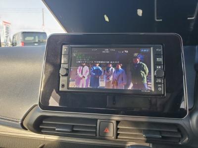 ���j�N���X�@�V�����Îԁ@2����޲�ނƌZ��Ԃ�ek�۽��O�H�ؼ��ق�SUV�炵���͋����޻޲ݡ�����ʲ��د��&CVT��4WD�ł��R���25.4km/L������́�LEDͯ��ײā�e����(ڰ�ް��ڰ�����݊ԈႢ�h�~�C�Ű��)����ڽ����ގ�t�߯����(6��߰�������ٽ���)���ײ���Լ�Ăق���߼�݂́���ذ����پ��TV�Ȃǂ��t���Ă��܂��