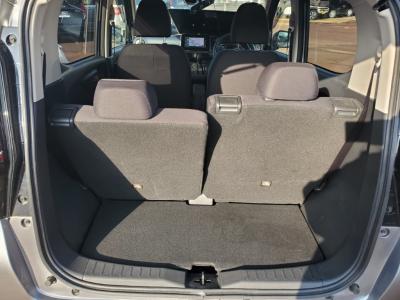 ���j�N���X�@�V�����Îԁ@2����޲�ނƌZ��Ԃ�ek�۽��O�H�ؼ��ق�SUV�炵���͋����޻޲ݡ�����ʲ��د��&CVT��4WD�ł��R���25.4km/L������́�LEDͯ��ײā�e����(ڰ�ް��ڰ�����݊ԈႢ�h�~�C�Ű��)����ڽ����ގ�t�߯����(6��߰�������ٽ���)���ײ���Լ�Ăق���߼�݂́���ذ����پ��TV�Ȃǂ��t���Ă��܂��