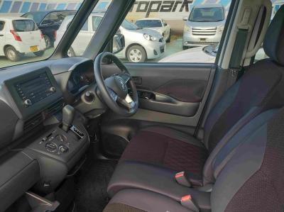 jNXXy[X@VÎԁ@۽ް߂ŗײޱİܺݡʲدނ̗p4WDłRWLTC19.0km/ĹLEDͯײāڽގt߯(6߰ٽ)e(ڰްڰCŰ)F^ق߼݂́CD߁۱ϯĕt