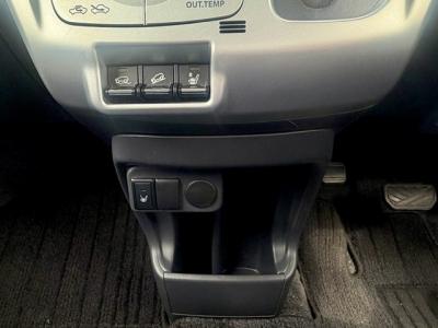 �t���A�N���X�I�[�o�[�@�V�����Îԁ@ʽװ�����ޔšS������ނƱ����STOP�ŔR���30.4km/L�������e�́�ڰ�ް��ڰ���߰ā����ذ&�߯�����������Ĵ��݁����˰����˰���ޱ�װ��ESP������h�~��15�����Ђق���߼�݂́���ذ����پ��TV&�ޯ���ׁ�ETC���v����Ķ�ް�Ȃǂ𑕔���l�C��߼�ݶװ�̐ԍ�°��!