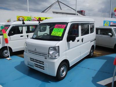 �~�j�L���u�o���@�V�����Îԁ@���بV�̎O�H�š4��AT�Ť4WD�ͽ����Őؑւ������߰���ѕ�����㋉��ڰ��G�ɂ́�e����(ڰ�ް��ڰ��ASC������h�~����Hi�ް�)����ڽ��F��ܰ����ށ���ײ�޼���׽��̧��د���ā�AMFM׼޵�����ްͯ�޺ݿ�قȂǂ̂ق���߼�݂́�ϯ�&�ޱ�޲�ް�����ں���t���Ă��܂�!