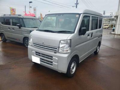 �~�j�L���u�o���@�V�����Îԁ@���بV�̎O�H�šR6�N3����ϲŰ��ݼނ�CVT���ς�V���ڂ������STOP�ƂŔR���WLTC16.4km/L��V���Ɂ���ڰ�LSD��2WD����4WD�LOCK4WD�𽲯��I���\��3Ӱ��4WD���̗p��ق������́��ϰ�ުݼ���ڰ���������ܰ����ށ���ڽ����ײ�޼���׽��USB�d���ق���߼�݂́���ذ���1���TV&�ޯ���ׁ�ETC�����ں���t���Ă��܂��