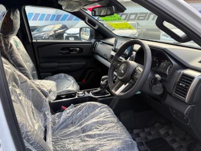 �g���C�g���@�V�����Îԁ@R6�N2��������{��14�N�Ԃ�ɔ̔����ꂽ�ײ�ݡW���ނ�5�l���Ť2.4L�ި�������޴ݼ�݂�6��AT�𓋍ڡ�����́�9�������پ��TV��360���׳���������e-����(ڰ�ް��ڰ��ڰ�ް�ٰ��)��LEDͯ��ײā��v��ܰ���&˰����18�����Ё��ޯ��ײŰ�Ȃǂ𑕔����߼�ݶװ���߰��ܲ�!