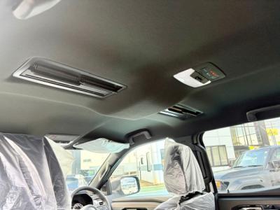 �g���C�g���@�V�����Îԁ@R6�N2��������{��14�N�Ԃ�ɔ̔����ꂽ�ײ�ݡW���ނ�5�l���Ť2.4L�ި�������޴ݼ�݂�6��AT�𓋍ڡ�����́�9�������پ��TV��360���׳���������e-����(ڰ�ް��ڰ��ڰ�ް�ٰ��)��LEDͯ��ײā��v��ܰ���&˰����18�����Ё��ޯ��ײŰ�Ȃǂ𑕔����߼�ݶװ���߰��ܲ�!