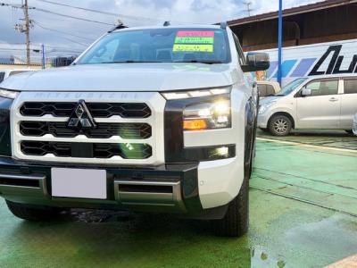 �g���C�g���@�V�����Îԁ@R6�N2��������{��14�N�Ԃ�ɔ̔����ꂽ�ײ�ݡW���ނ�5�l���Ť2.4L�ި�������޴ݼ�݂�6��AT�𓋍ڡ�����́�9�������پ��TV��360���׳���������e-����(ڰ�ް��ڰ��ڰ�ް�ٰ��)��LEDͯ��ײā��v��ܰ���&˰����18�����Ё��ޯ��ײŰ�Ȃǂ𑕔����߼�ݶװ���߰��ܲ�!