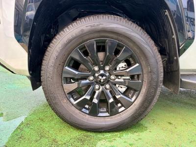 �g���C�g���@�V�����Îԁ@R6�N2��������{��14�N�Ԃ�ɔ̔����ꂽ�ײ�ݡW���ނ�5�l���Ť2.4L�ި�������޴ݼ�݂�6��AT�𓋍ڡ�����́�9�������پ��TV��360���׳���������e-����(ڰ�ް��ڰ��ڰ�ް�ٰ��)��LEDͯ��ײā��v��ܰ���&˰����18�����Ё��ޯ��ײŰ�Ȃǂ𑕔����߼�ݶװ���߰��ܲ�!