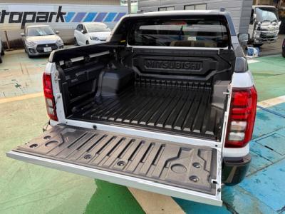 �g���C�g���@�V�����Îԁ@R6�N2��������{��14�N�Ԃ�ɔ̔����ꂽ�ײ�ݡW���ނ�5�l���Ť2.4L�ި�������޴ݼ�݂�6��AT�𓋍ڡ�����́�9�������پ��TV��360���׳���������e-����(ڰ�ް��ڰ��ڰ�ް�ٰ��)��LEDͯ��ײā��v��ܰ���&˰����18�����Ё��ޯ��ײŰ�Ȃǂ𑕔����߼�ݶװ���߰��ܲ�!