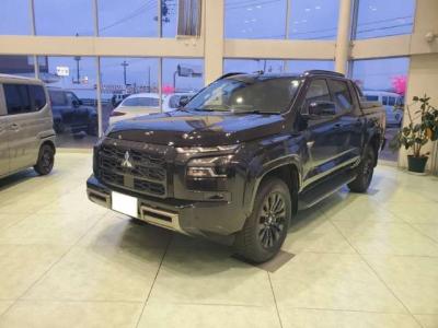 �g���C�g���@�V�����Îԁ@R6�N2��������{��14�N�Ԃ�ɔ̔����ꂽ�ײ�ݡW���ނ�5�l���Ť2.4L�ި�������޴ݼ�݂�6��AT�𓋍ڡ�����́�9�������پ��TV��360���׳���������e-����(ڰ�ް��ڰ��ڰ�ް�ٰ��)��LEDͯ��ײā��v��ܰ���&˰����18�����Ё��ޯ��ײŰ�Ȃǂ𑕔��