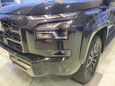 �g���C�g���@�V�����Îԁ@R6�N2��������{��14�N�Ԃ�ɔ̔����ꂽ�ײ�ݡW���ނ�5�l���Ť2.4L�ި�������޴ݼ�݂�6��AT�𓋍ڡ�����́�9�������پ��TV��360���׳���������e-����(ڰ�ް��ڰ��ڰ�ް�ٰ��)��LEDͯ��ײā��v��ܰ���&˰����18�����Ё��ޯ��ײŰ�Ȃǂ𑕔��