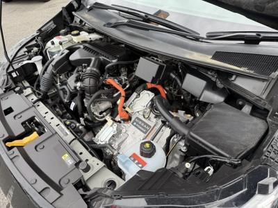 �I�[���@�V�����Îԁ@���бѺ��߸Ă̵�ס�O��Ӱ���쓮��4WD��ő���ܰ&�ٸ��ɰĂ����褔R���WLTC22.7Km/L!�������e�́��׳���V����&���ؼު��ٰ��װ���ϰ�ުݼ���ڰ���LEDͯ��ײā����ذ�����AC��17�����Ё�����nί���׽PKG(F���&�װ˰��)�ق���߼�݂́�9�������پ��TV���ر�ޭ�PKG(ܲ�߰�ޱ���)�t��!