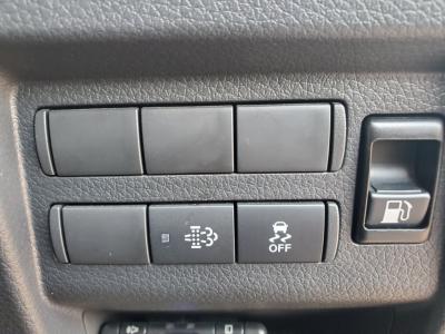 �L�����o���@�V�����Îԁ@R4�N2����ϲŰ��ݼނŎԖ������݂ɕύX��V�^2.4L�ި�������޴ݼ�݂�7��AT��V���ڡ����̪�����ƭ��١6�l������߂ő����́��ϰ�ުݼ���ڰ�����ڽ����ܰ����ނق���߼�݂́�����n�d�l(���˰���F���˰����d���i�[ү��ޱ�װ&�װ˰��)����ײ�޼�&�ײ�ޑ���׽���Ը�װ��CD���߁�ETC�Ȃǂ��t���Ă��܂��