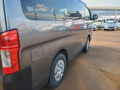 �L�����o���@�V�����Îԁ@R4�N2����ϲŰ��ݼނŎԖ������݂ɕύX��V�^2.4L�ި�������޴ݼ�݂�7��AT��V���ڡ����̪�����ƭ��١6�l������߂ő����́��ϰ�ުݼ���ڰ�����ڽ����ܰ����ނق���߼�݂́�����n�d�l(���˰���F���˰����d���i�[ү��ޱ�װ&�װ˰��)����ײ�޼�&�ײ�ޑ���׽���Ը�װ��CD���߁�ETC�Ȃǂ��t���Ă��܂��