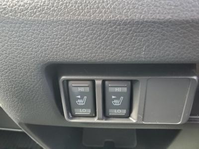 �L�����o���@�V�����Îԁ@R4�N2����ϲŰ��ݼނŎԖ������݂ɕύX��V�^2.4L�ި�������޴ݼ�݂�7��AT��V���ڡ����̪�����ƭ��١6�l������߂ő����́��ϰ�ުݼ���ڰ�����ڽ����ܰ����ނق���߼�݂́�����n�d�l(���˰���F���˰����d���i�[ү��ޱ�װ&�װ˰��)����ײ�޼�&�ײ�ޑ���׽���Ը�װ��CD���߁�ETC�Ȃǂ��t���Ă��܂��