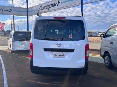 �L�����o���@�V�����Îԁ@R4�N2����ϲŰ��ݼނŎԖ������݂ɕύX��V2.4L�ި�������޴ݼ�݂�7��AT��V���ڡ����̪�����ƭ��١3�l���5�ޱ���߂ő����́��ϰ�ުݼ���ڰ�����ڽ����ܰ����ނق���߼�݂́�����n�d�l(���˰���F���˰����d���i�[ү��ޱ�װ&�װ˰��)����ײ�޼���׽��̷ٰ�ر��CD���߁�ETC�Ȃǂ��t���Ă��܂��