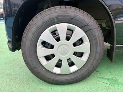 �N���b�p�[�o���@�V�����Îԁ@�د�߰��݂ɉ�����CVT���ς�V���ڡ�����STOP�ƂŔR���WLTC16.4km/L�R8�N5����ϲ��݂Ł��V�޻޲ݸ��ف��͂ݏo���h�~�x�����޼���Ұ���Ȃǂ��t���㋉��ڰ��GL�߹�ɂ́����˰�����d���i�[�ޱ�װ��3Ӱ��4WD(2WD�AUTO�LOCK)���ϰ�ުݼ���ڰ���C�Ű��������ܰ����ށ���ڽ����ײ�޼���׽��USB�d���Ȃǂ𑕔��R8�N���g�p��!