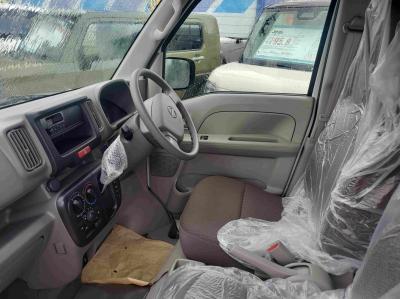 �N���b�p�[�o���@�V�����Îԁ@R6�N3����ϲŰ��ݼނŸد�߰��݂ɉ����CVT���ς�V���ڂ������STOP�ƂŔR���WLTC16.4km/L��V���Ɂ���ڰ�LSD�⤽�����2WD����4WD�LOCK4WD��I���\��3Ӱ��4WD���̗p��ق������́��ϰ�ުݼ���ڰ���������ܰ����ށ���ڽ����ײ�޼���׽��AMFM׼޵��USB�d���Ȃǂ��t���Ă��܂��